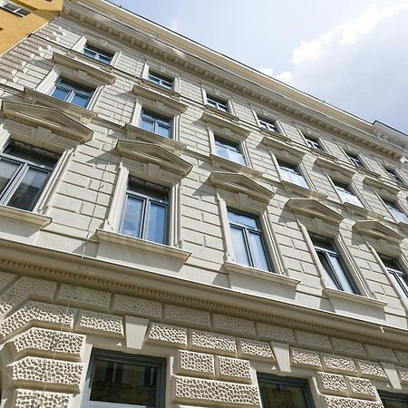 Vienna Stay Apartments Castellez 1020 Экстерьер фото