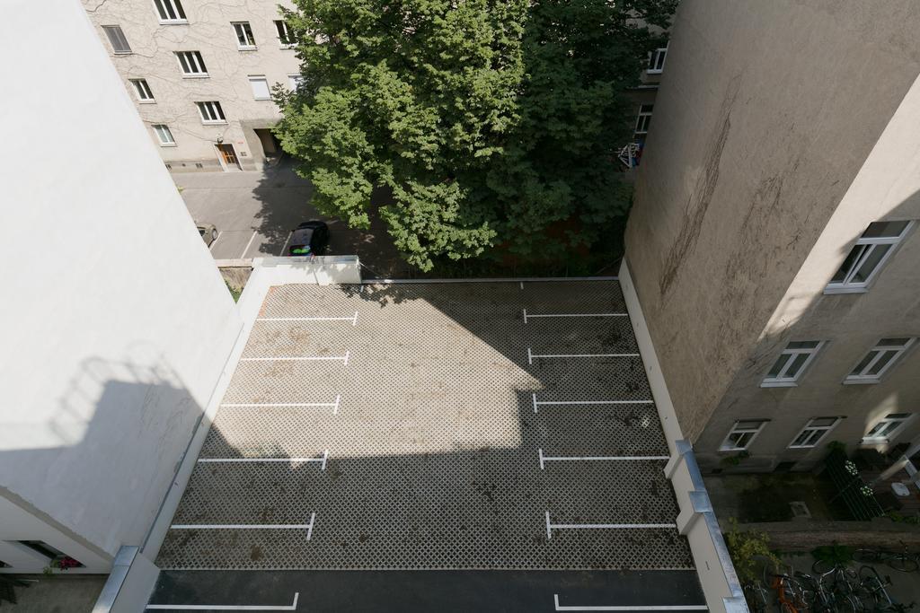 Vienna Stay Apartments Castellez 1020 Экстерьер фото