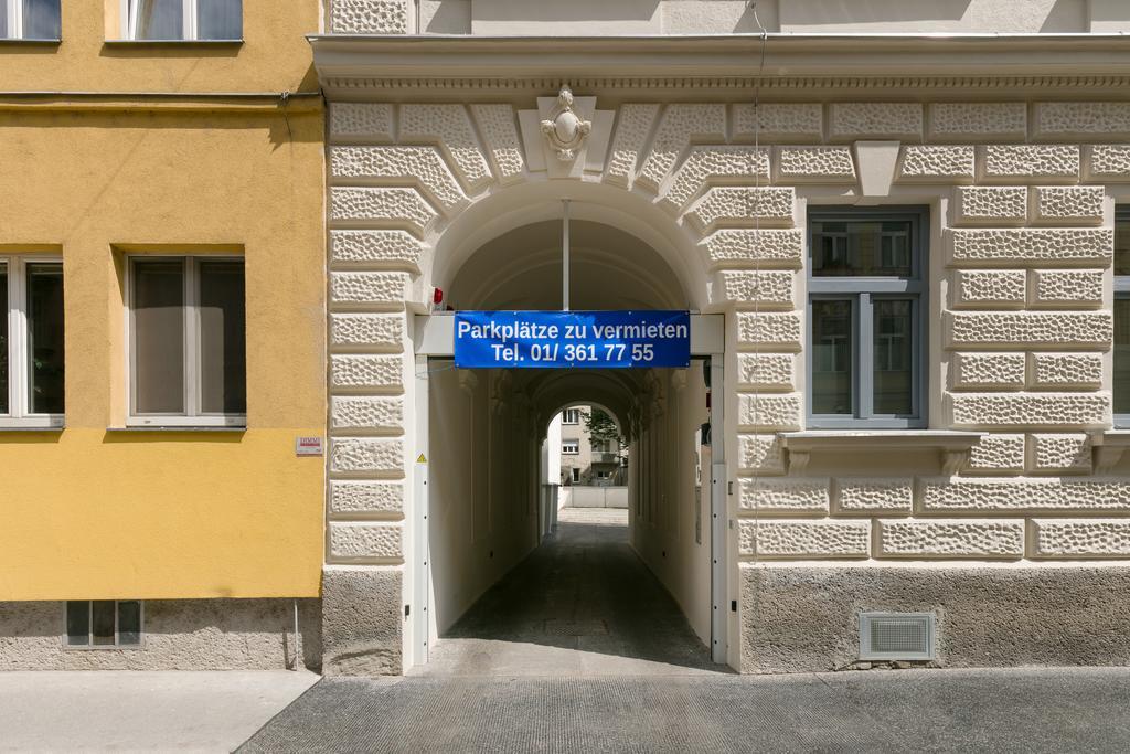 Vienna Stay Apartments Castellez 1020 Экстерьер фото