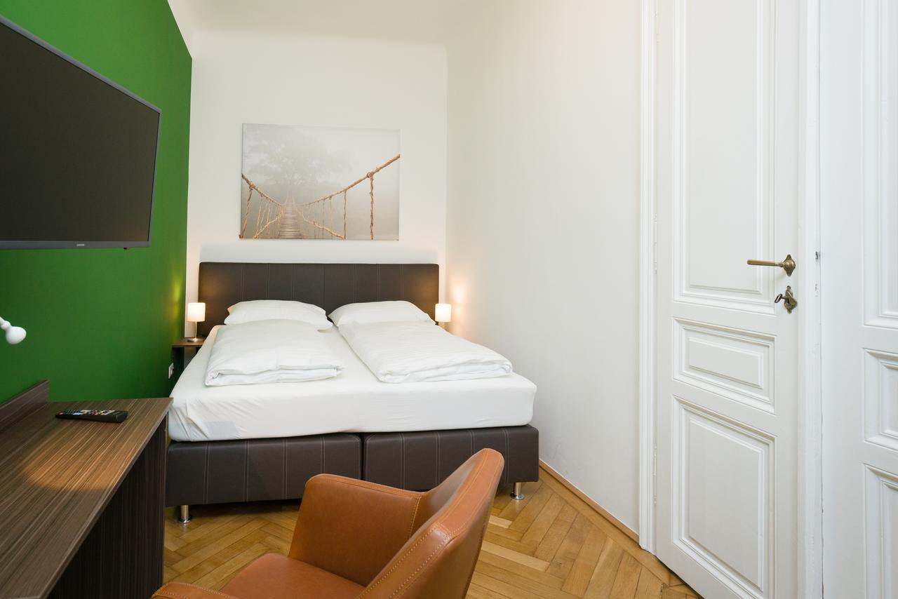 Vienna Stay Apartments Castellez 1020 Экстерьер фото