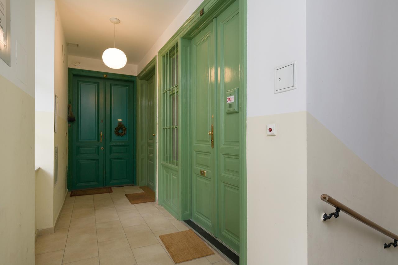 Vienna Stay Apartments Castellez 1020 Экстерьер фото