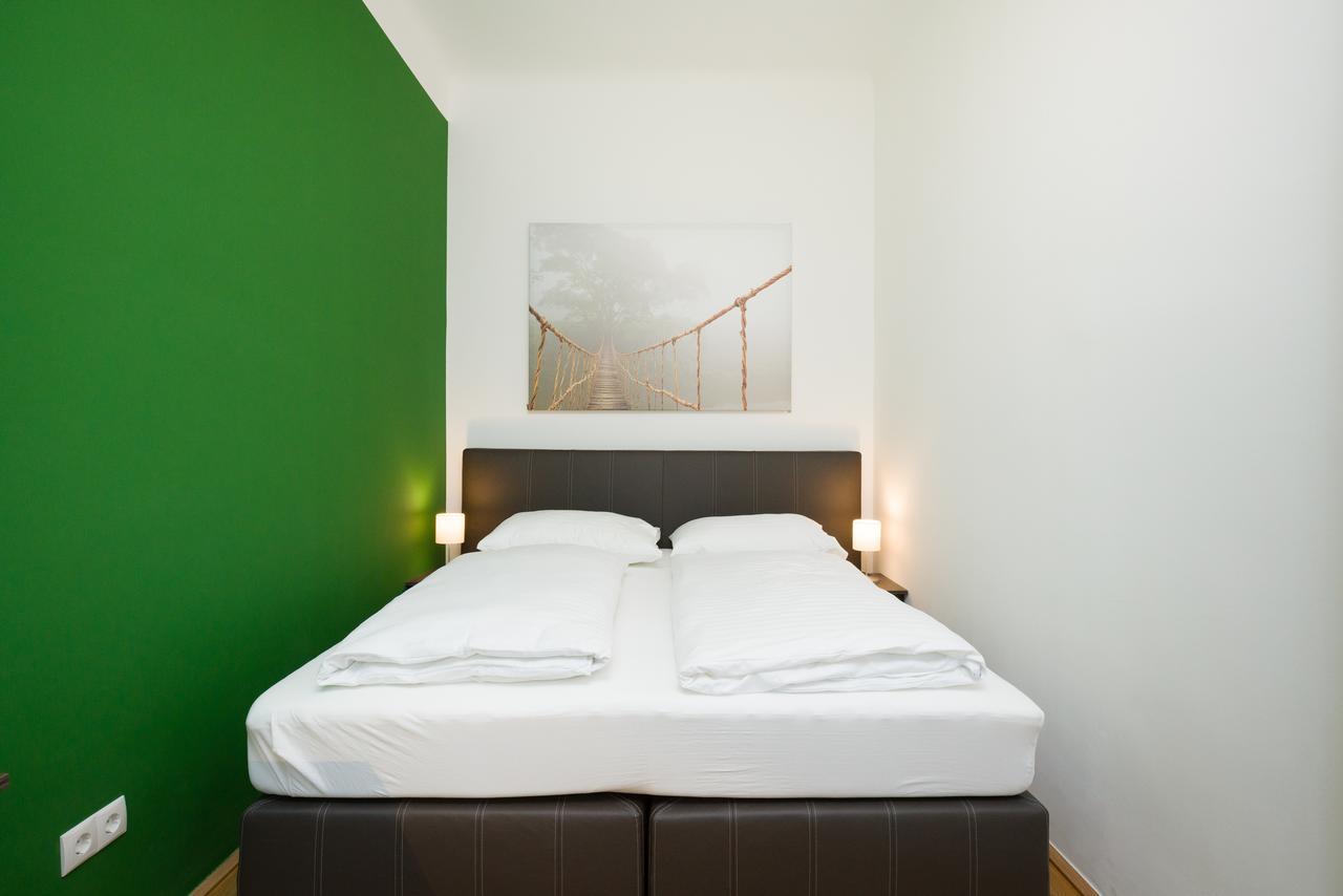 Vienna Stay Apartments Castellez 1020 Экстерьер фото